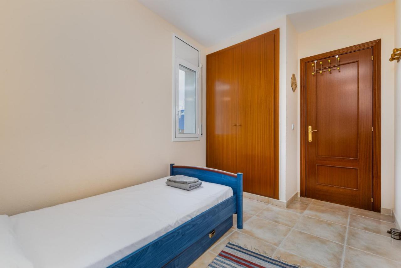Welcs Apartamento 008 Emp Cerca De La Playa Apartment เอมปูเรียบราบา ภายนอก รูปภาพ